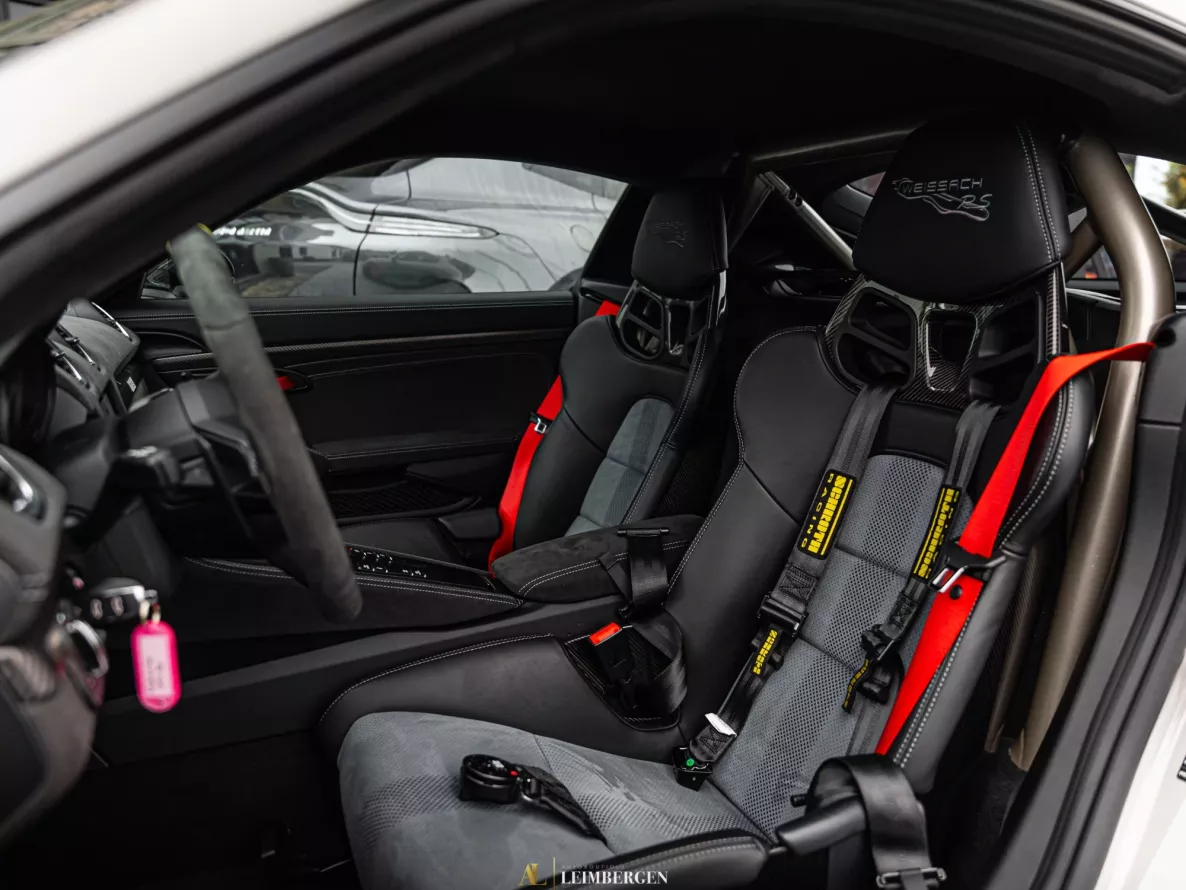 Interieur Porsche 718 Cayman GT4 RS Weissach package
