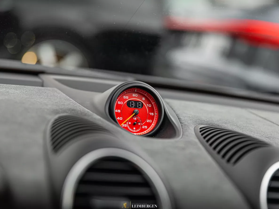 Interieur Porsche 718 Cayman GT4 RS Weissach package
