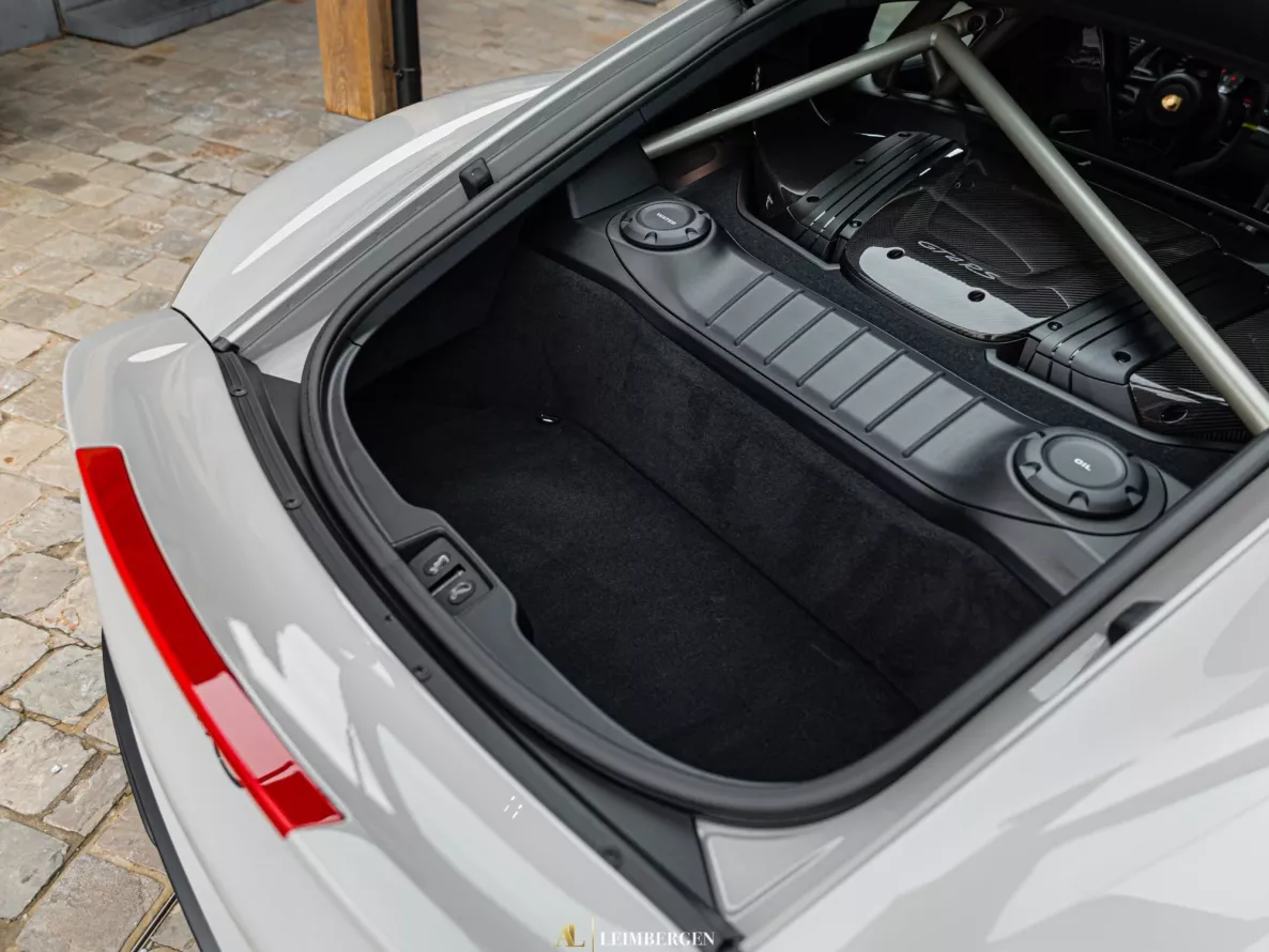 Interieur Porsche 718 Cayman GT4 RS Weissach package