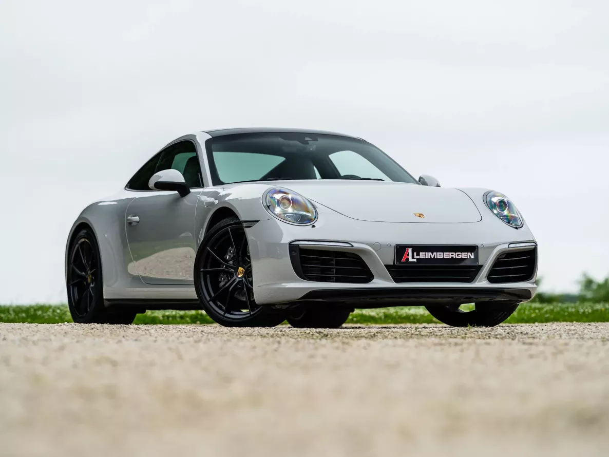 Extérieur Porsche 911 Carrera 4