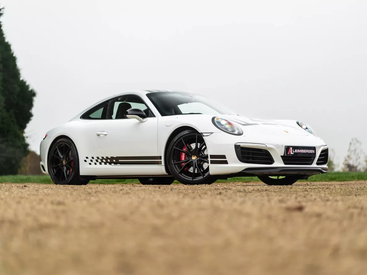 Extérieur Porsche 911 Carrera S Type 991 Endurance Racing Edition