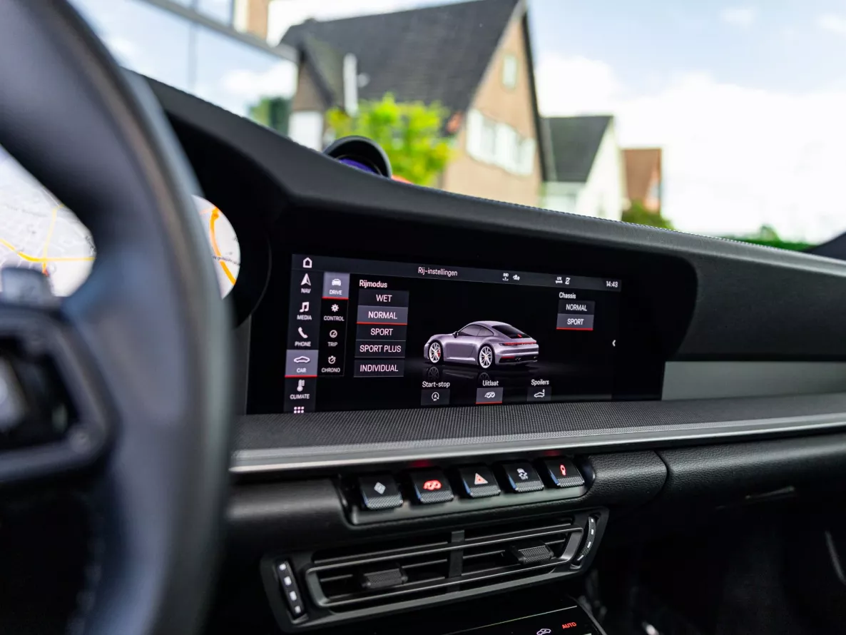 Interieur Porsche 911 Carrera Type 992