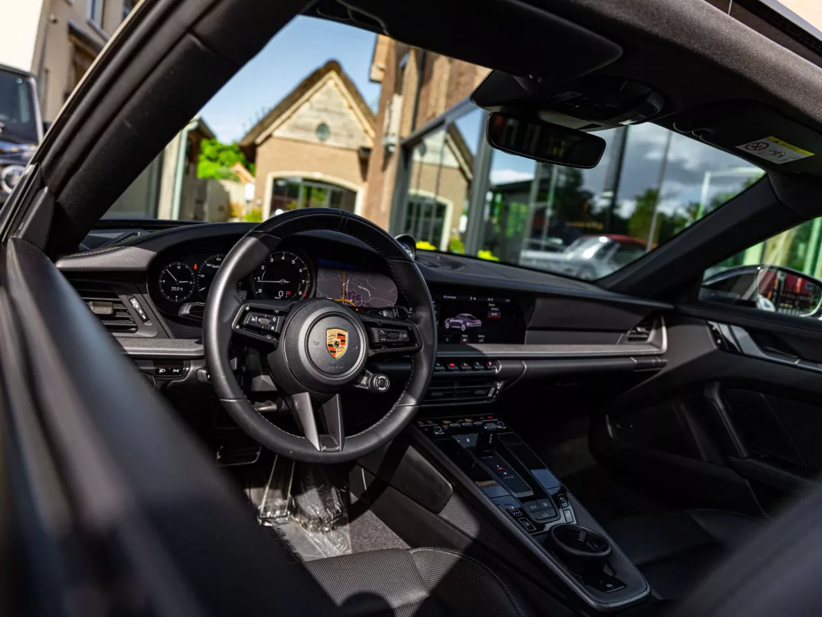 Interieur Porsche 911 Carrera Type 992