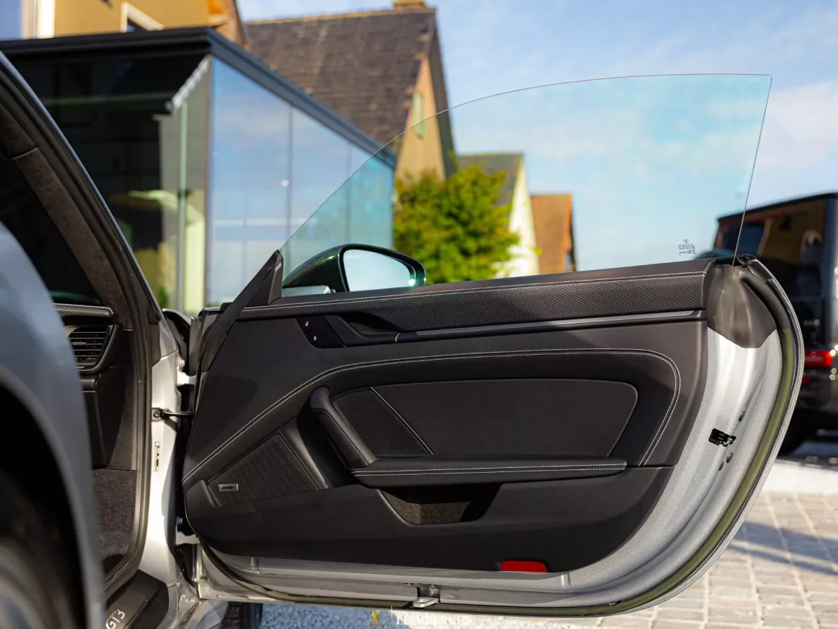 Interior Porsche 911 GT3 Touring Type 992.1