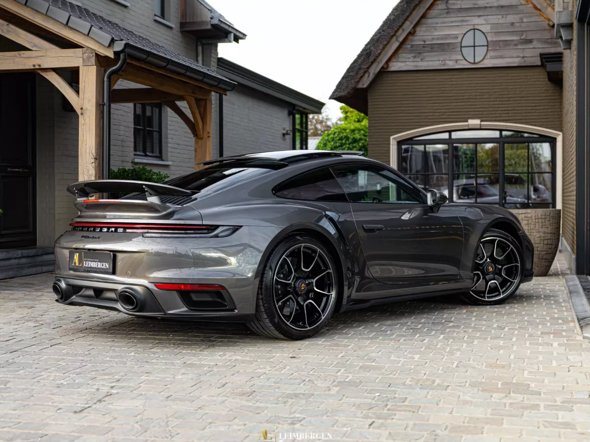 Exterieur Porsche 911 Turbo S Type 992