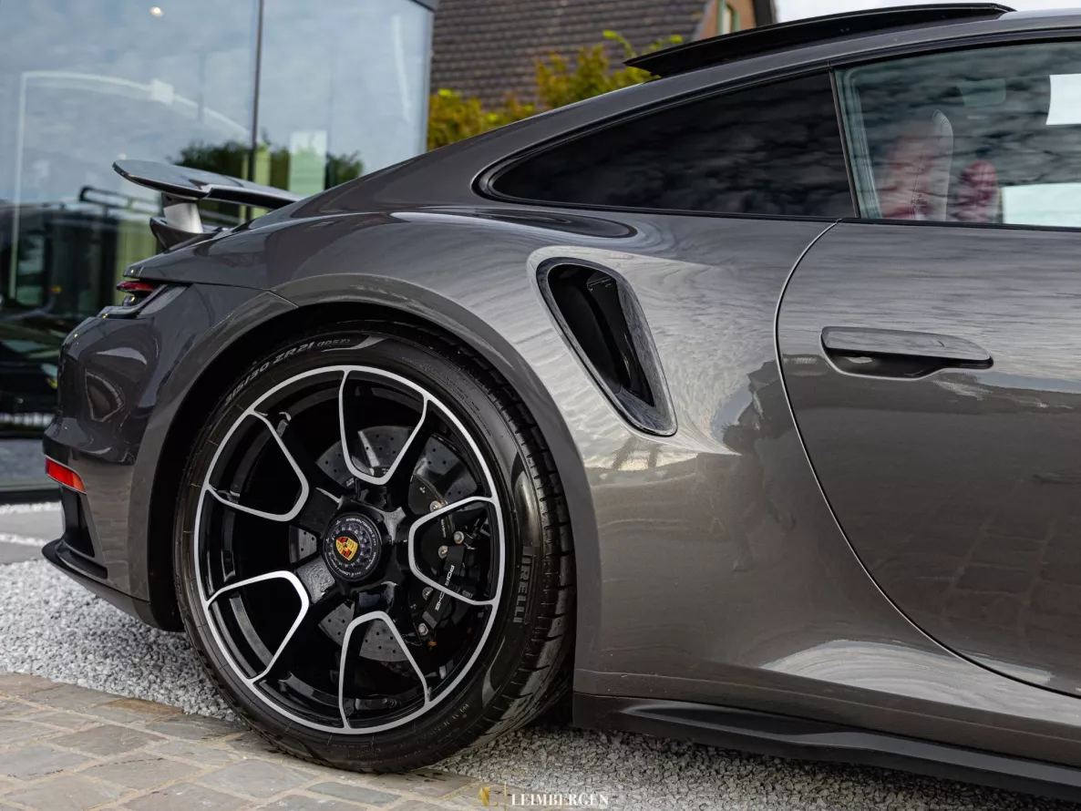 Exterieur Porsche 911 Turbo S Type 992
