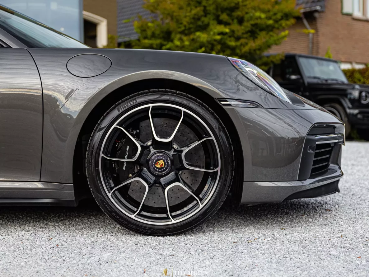 Exterieur Porsche 911 Turbo S Type 992