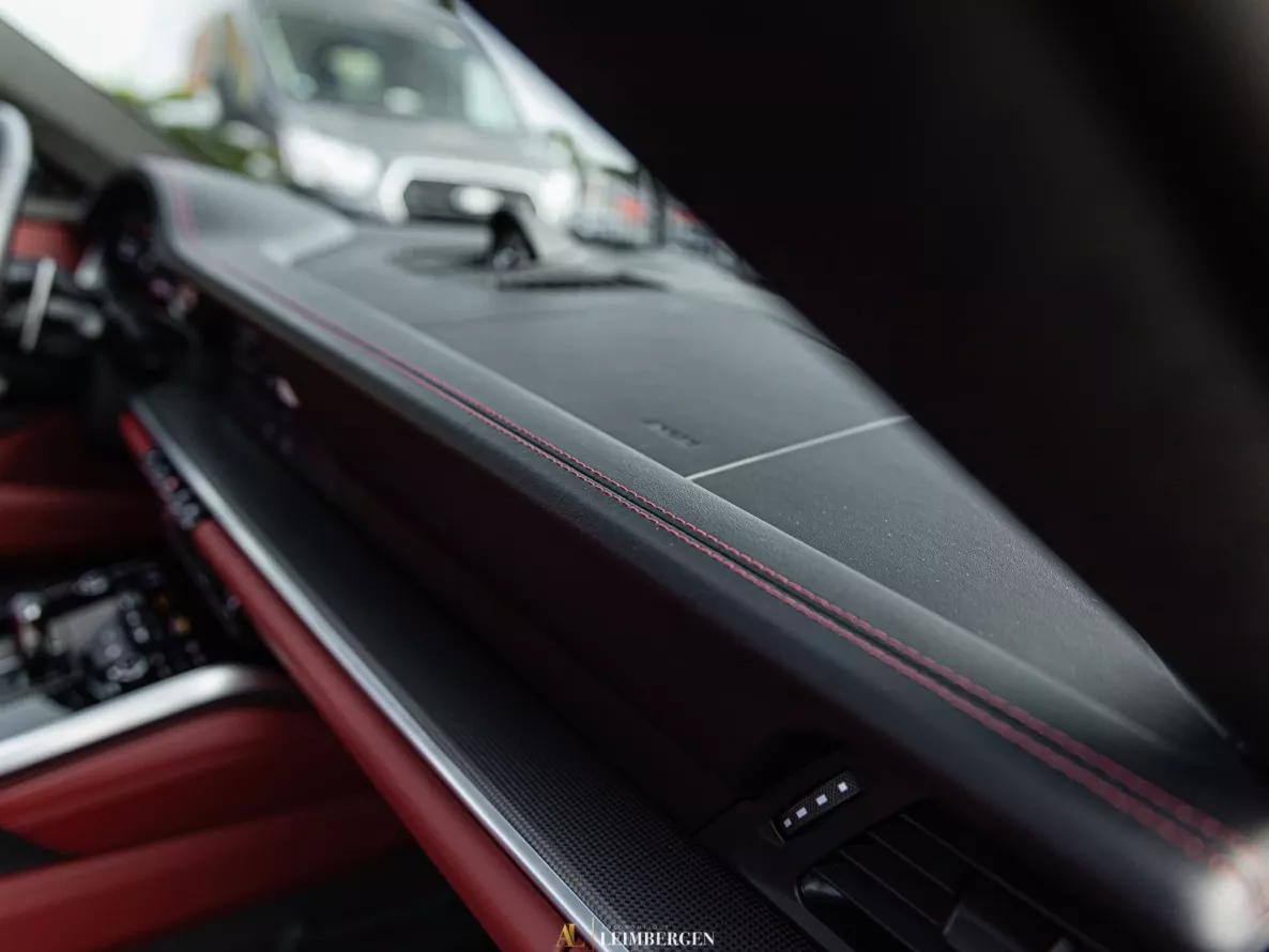 Interieur Porsche 911 Turbo S Type 992