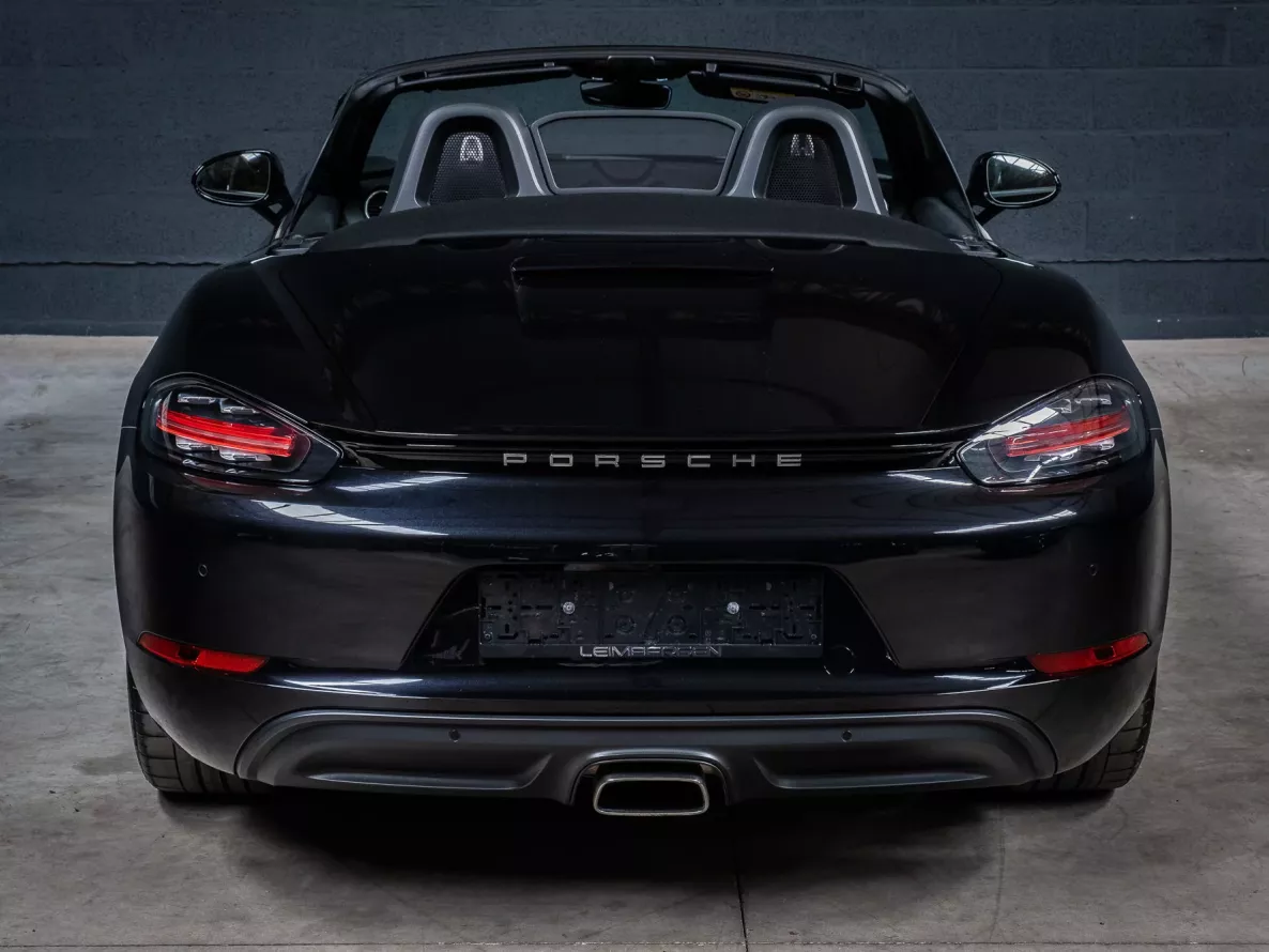 Exterior Porsche Boxster 718