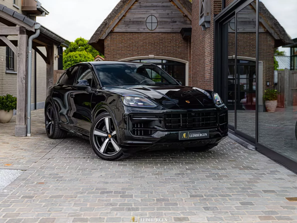 Exterior Porsche Cayenne E-Hybrid Coupé