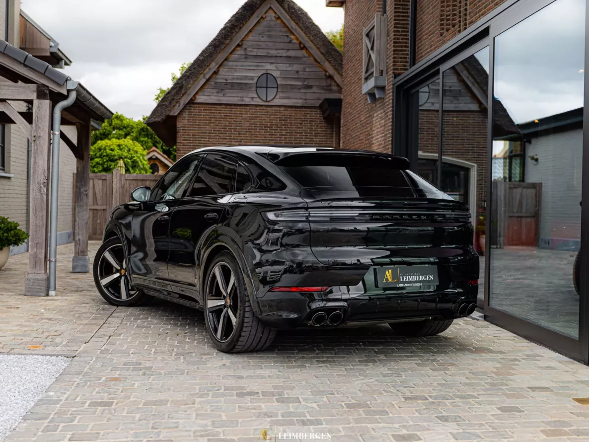Exterior Porsche Cayenne E-Hybrid Coupé