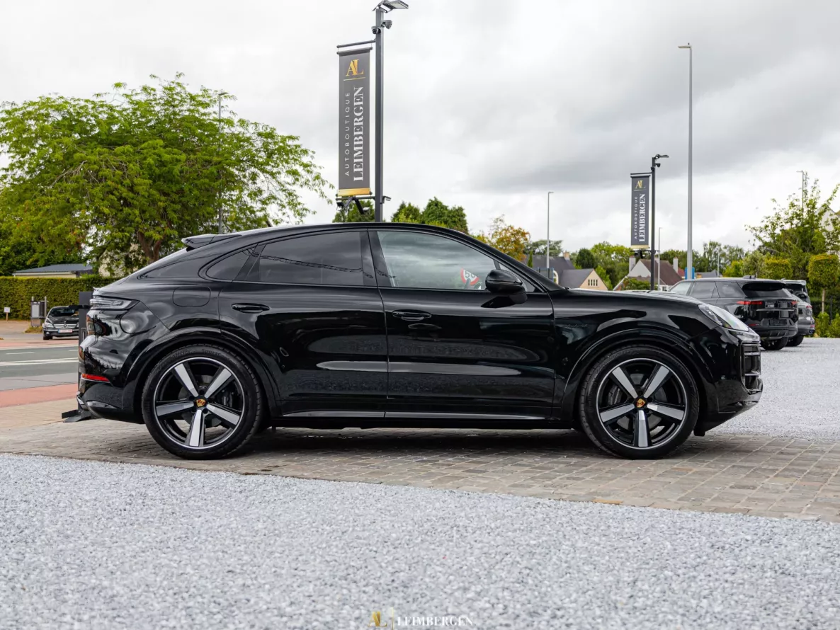 Exterior Porsche Cayenne E-Hybrid Coupé