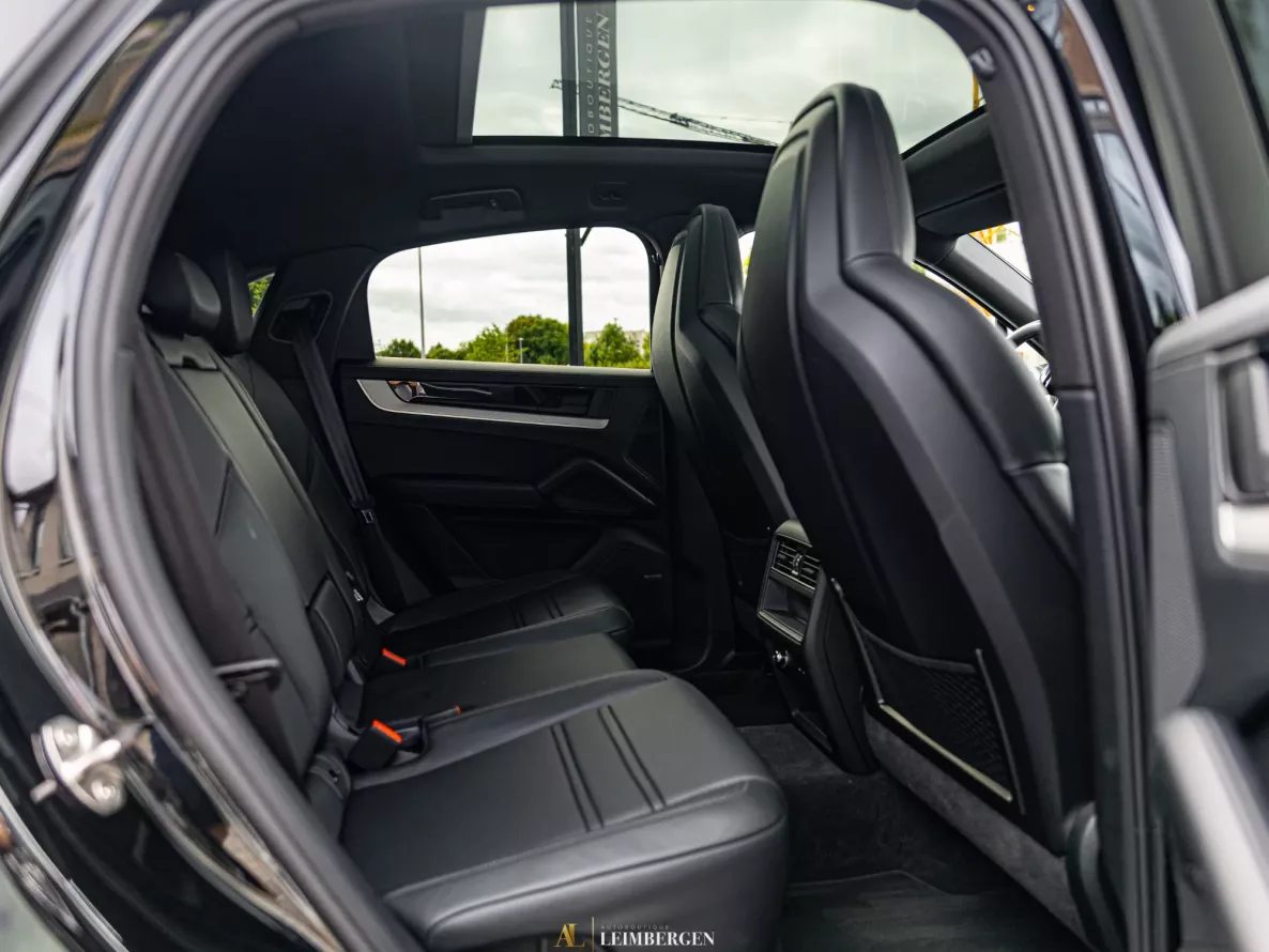 Interior Porsche Cayenne E-Hybrid Coupé