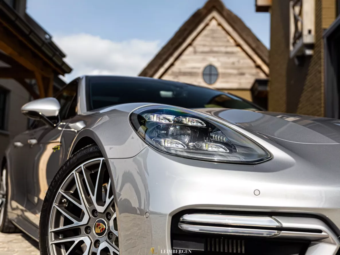 Extérieur Porsche Panamera 4 E-Hybrid Sport Turismo