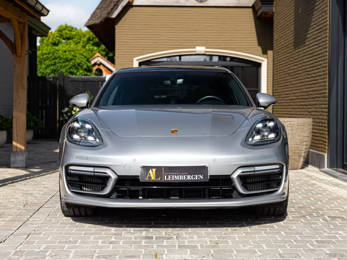 Extérieur Porsche Panamera 4 E-Hybrid Sport Turismo