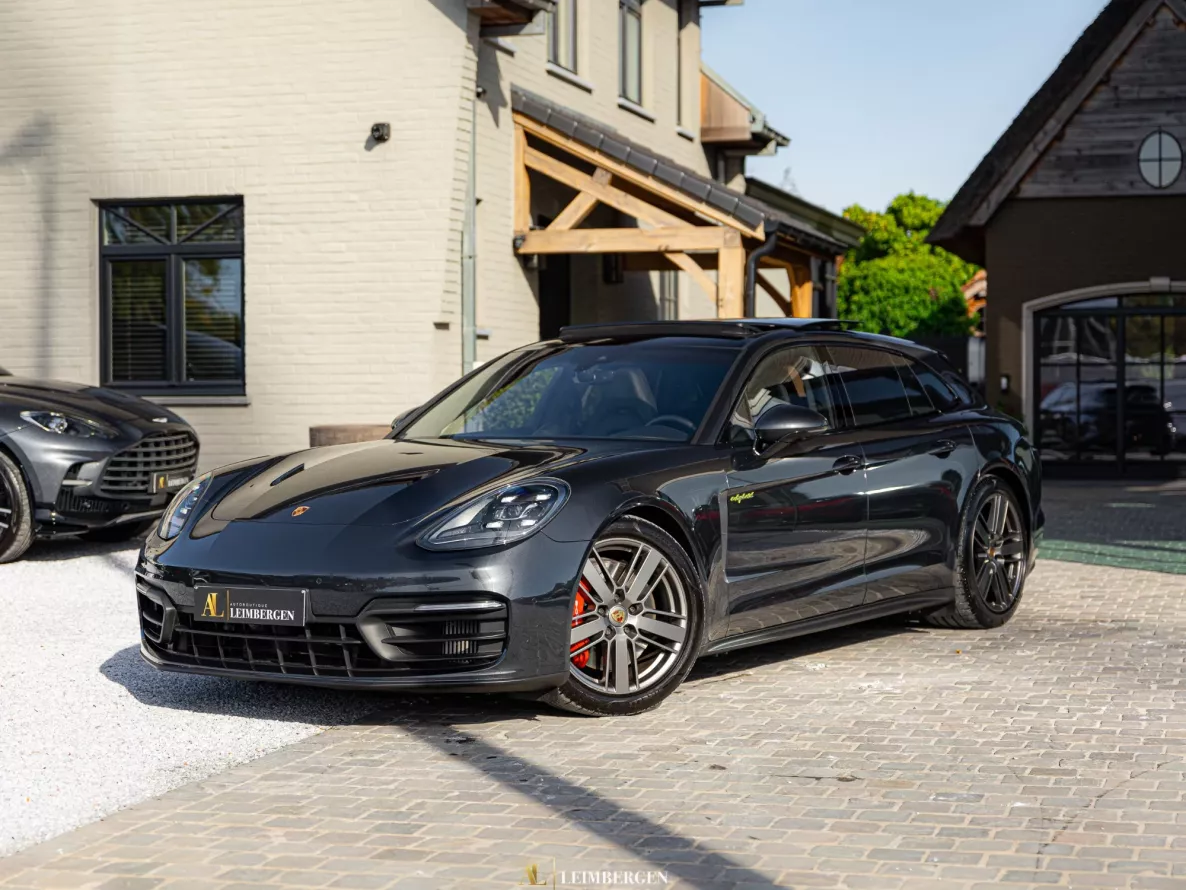 Exterieur Porsche Panamera 4 e-Hybrid Sport Turismo