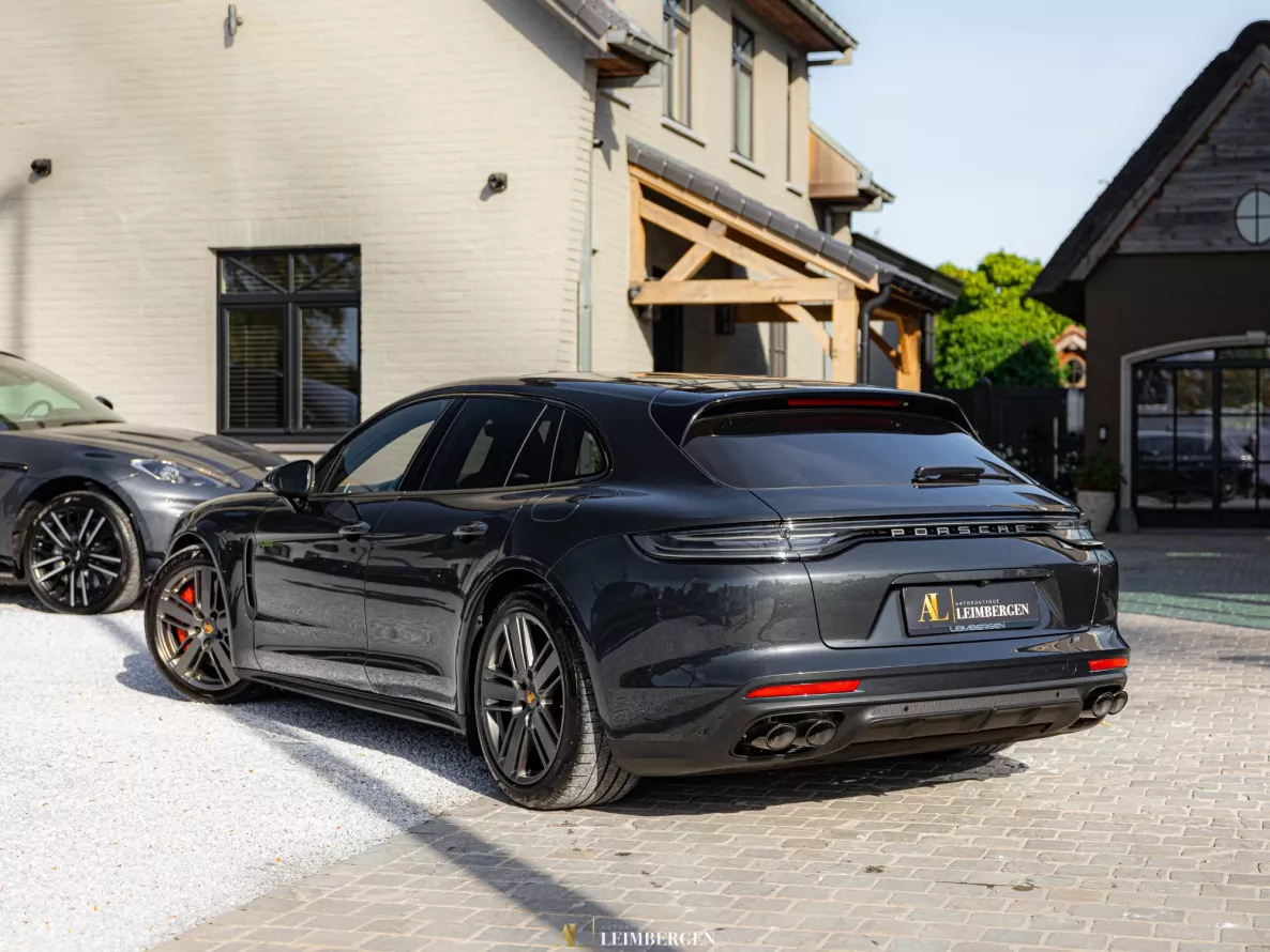 Exterieur Porsche Panamera 4 e-Hybrid Sport Turismo