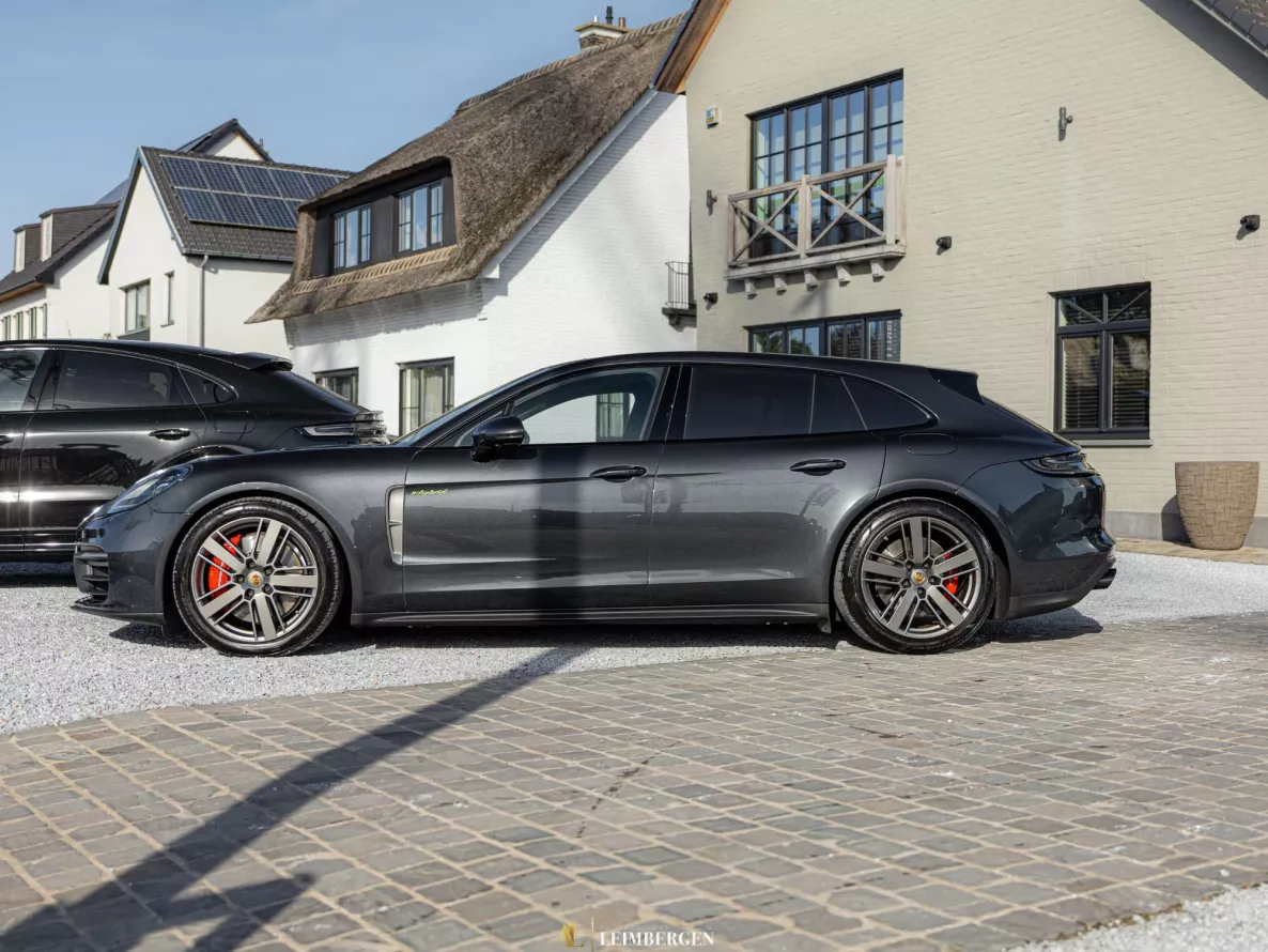 Exterieur Porsche Panamera 4 e-Hybrid Sport Turismo