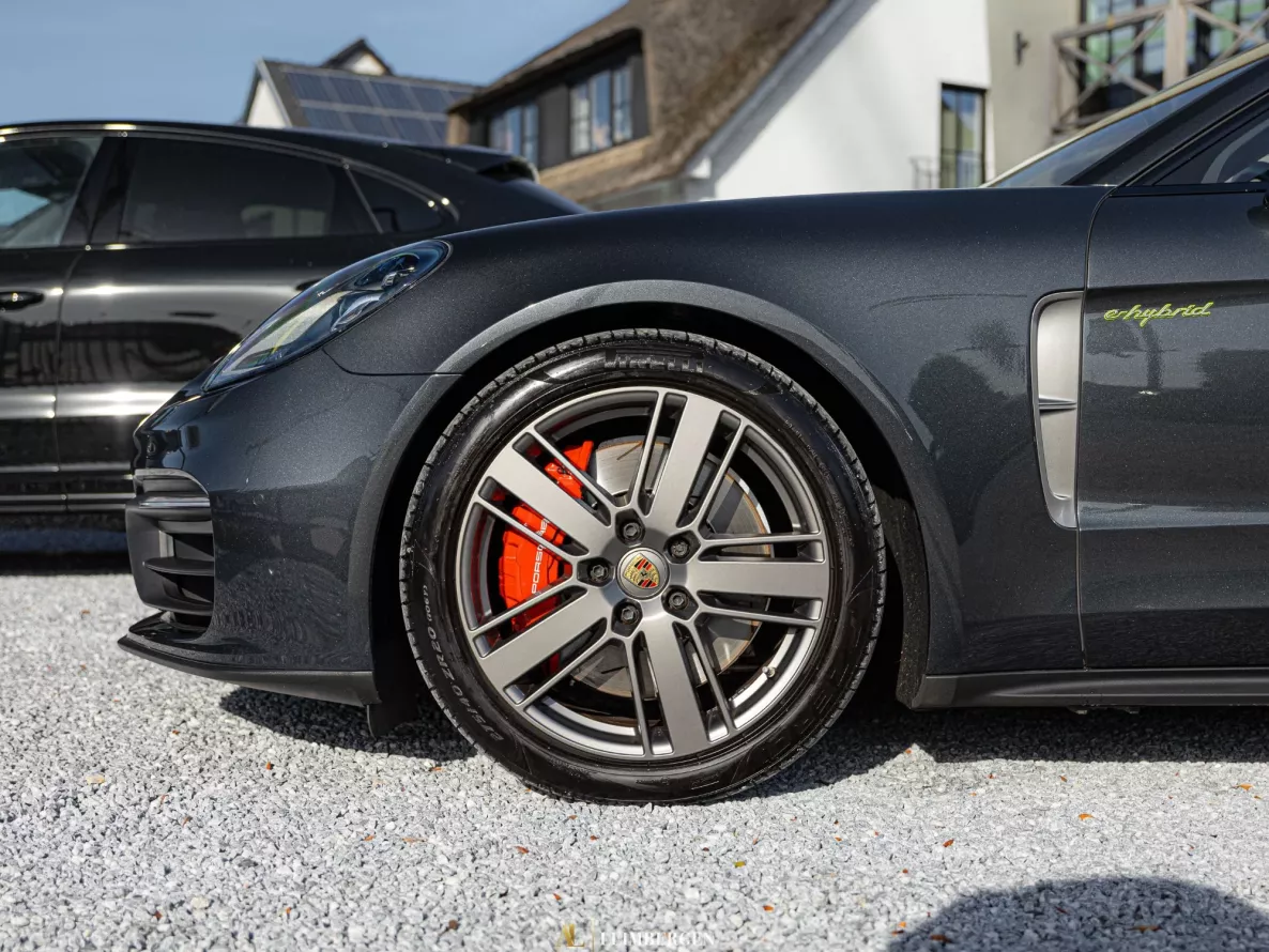 Exterieur Porsche Panamera 4 e-Hybrid Sport Turismo