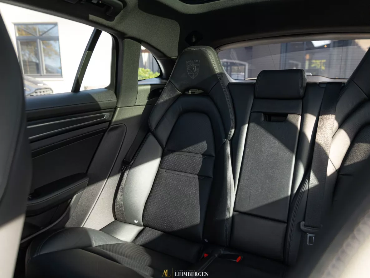 Interieur Porsche Panamera 4 e-Hybrid Sport Turismo