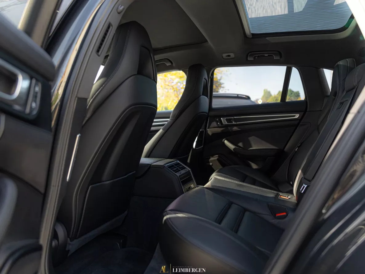 Interieur Porsche Panamera 4 e-Hybrid Sport Turismo