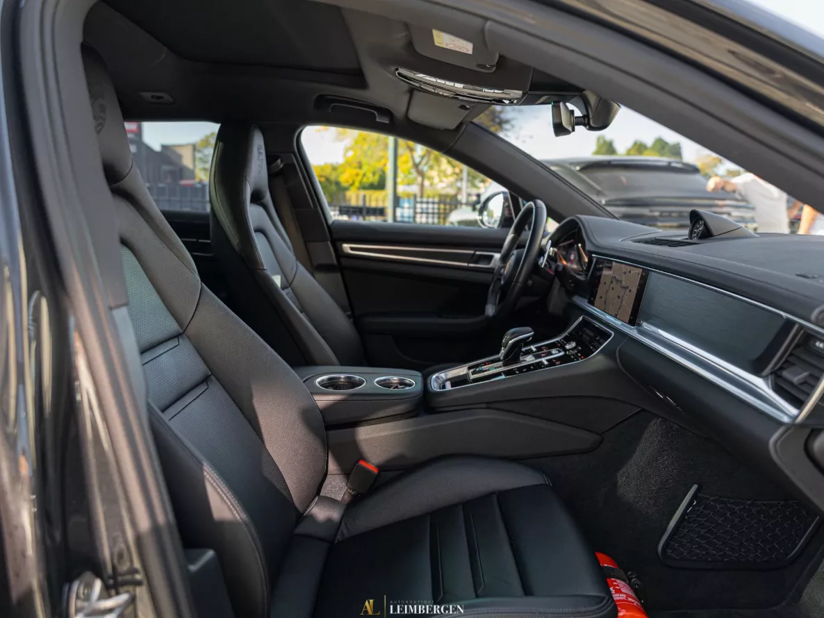 Interieur Porsche Panamera 4 e-Hybrid Sport Turismo