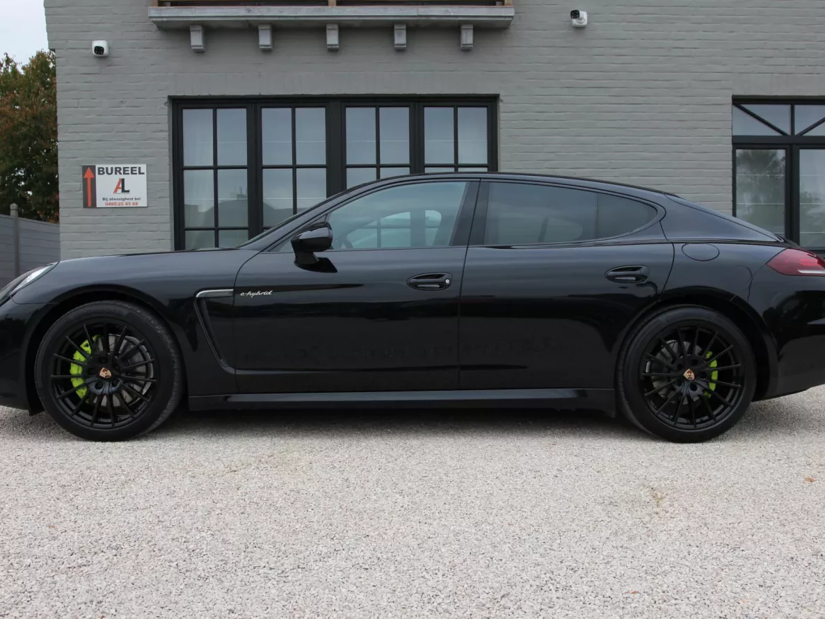Exterieur Porsche Panamera S-E Hybrid