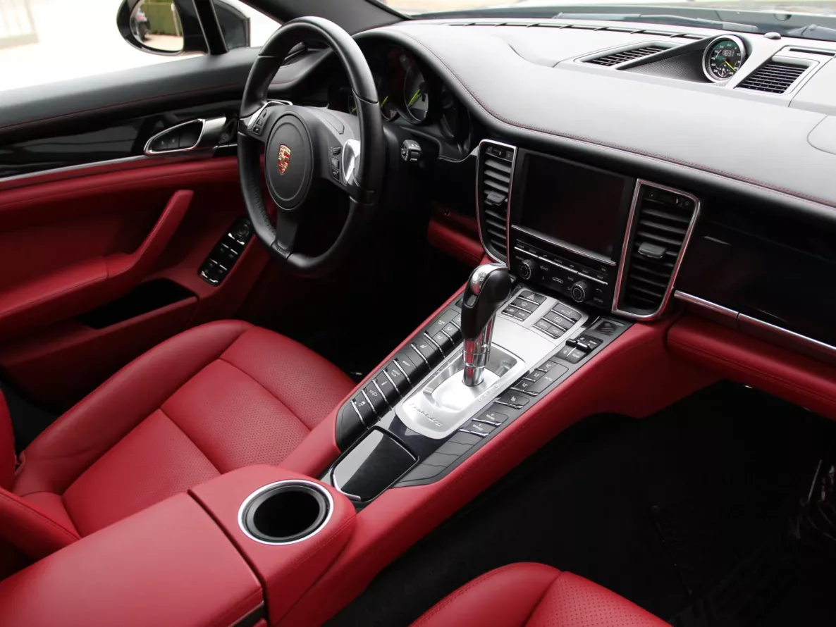 Exterieur Porsche Panamera S-E Hybrid