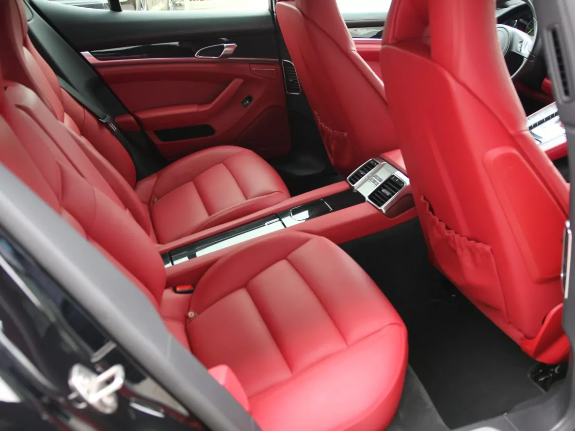Exterieur Porsche Panamera S-E Hybrid