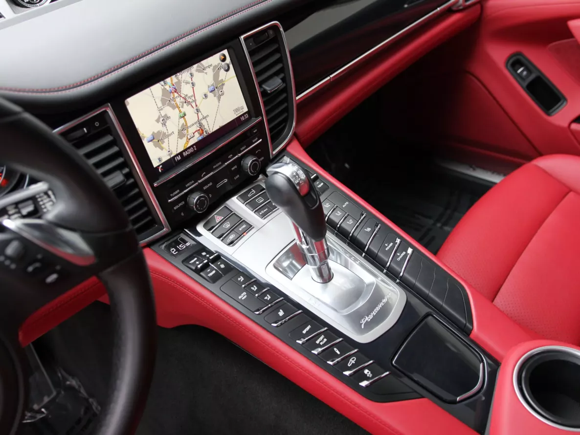 Exterieur Porsche Panamera S-E Hybrid