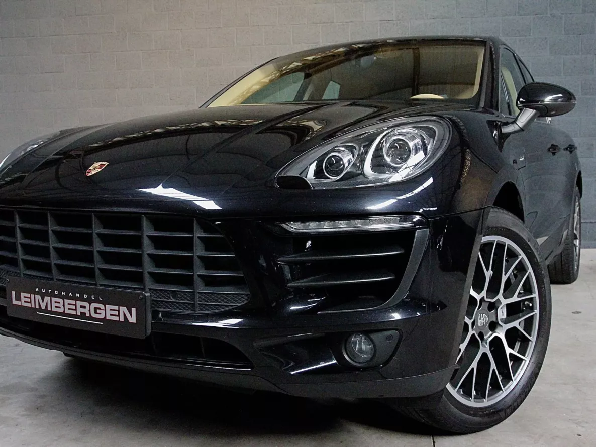 Exterior Porsche Porsche Macan 3 0 V6 Bi Turbo Pdk 20 Rs Spyder Design Alu Velgen Luchtvering