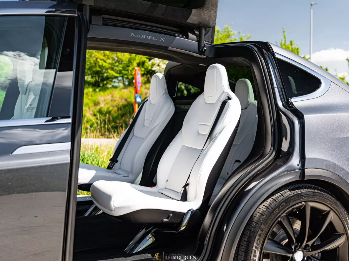 Interior Tesla Model X 100D Dual Motor (100kWh)